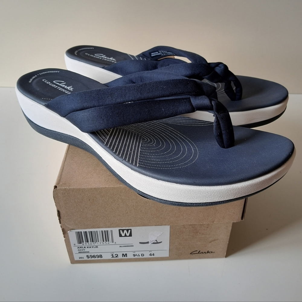 Clarks Cloudsteppers Arla Kaylie Navy Marine Women's Sandals Size 12 M New